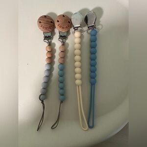 Baby Pacifier Clips - Set of 4